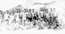 моряки БЧ-5 на пляже